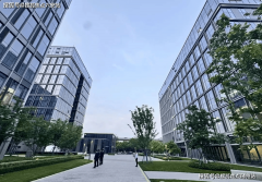 OFT办公、展现区、仓储等多功能分区